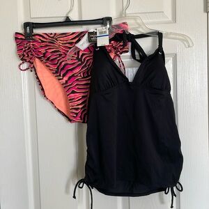 NWT Two Piece Swimsuit Salt + Cove Size XL
